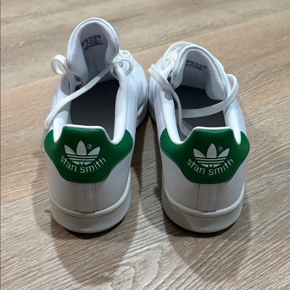 Adidas White and Green Stan Smith Shoes - Picture 3 of 11